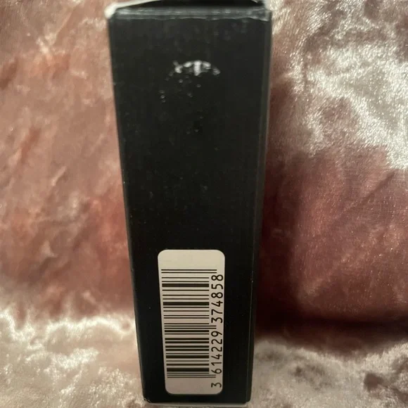 GUCCI ROUGE ÀLÈVRES MAT LIPSTICK NIB - Picture 6 of 6